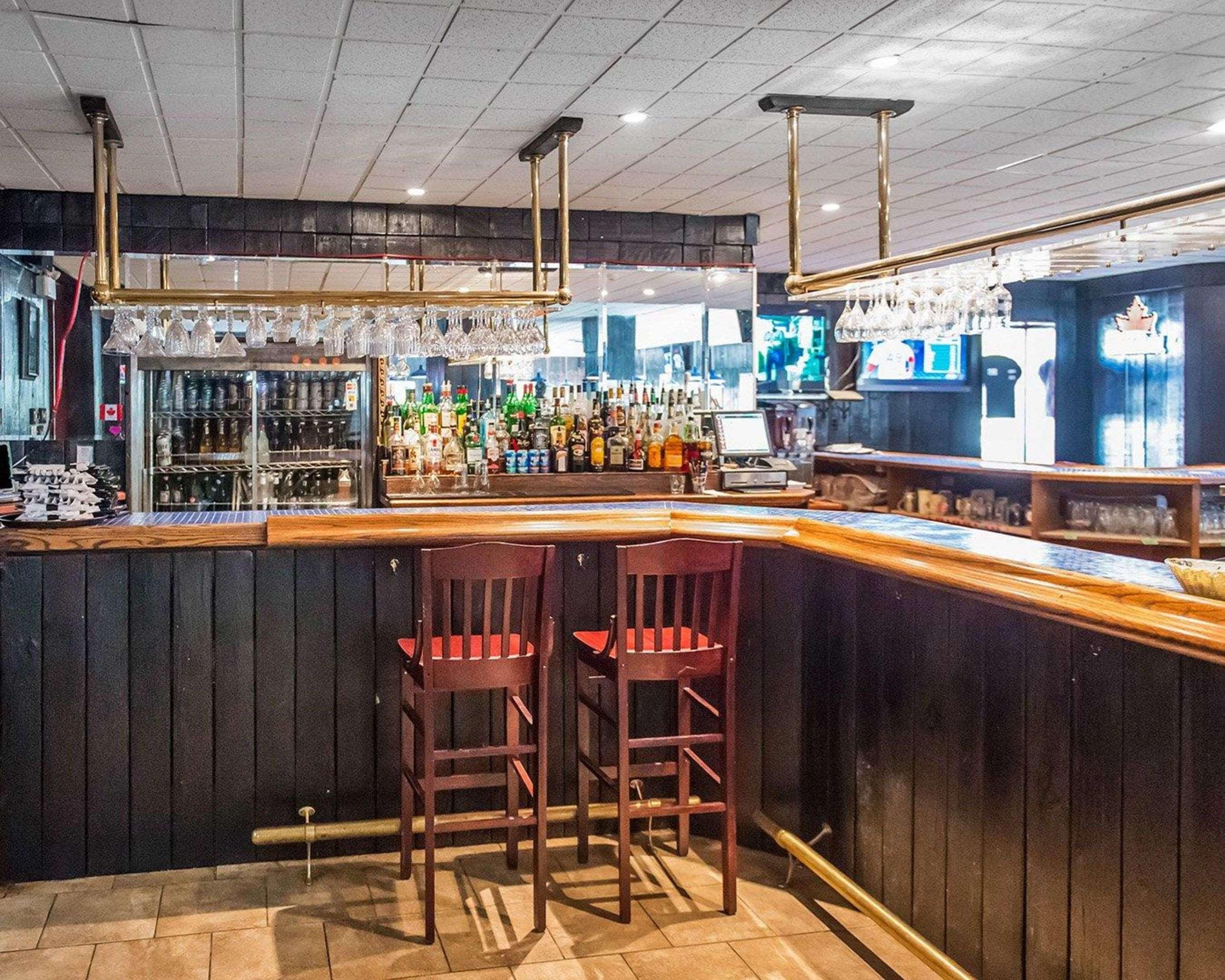 Econo Lodge Smiths Falls Esterno foto