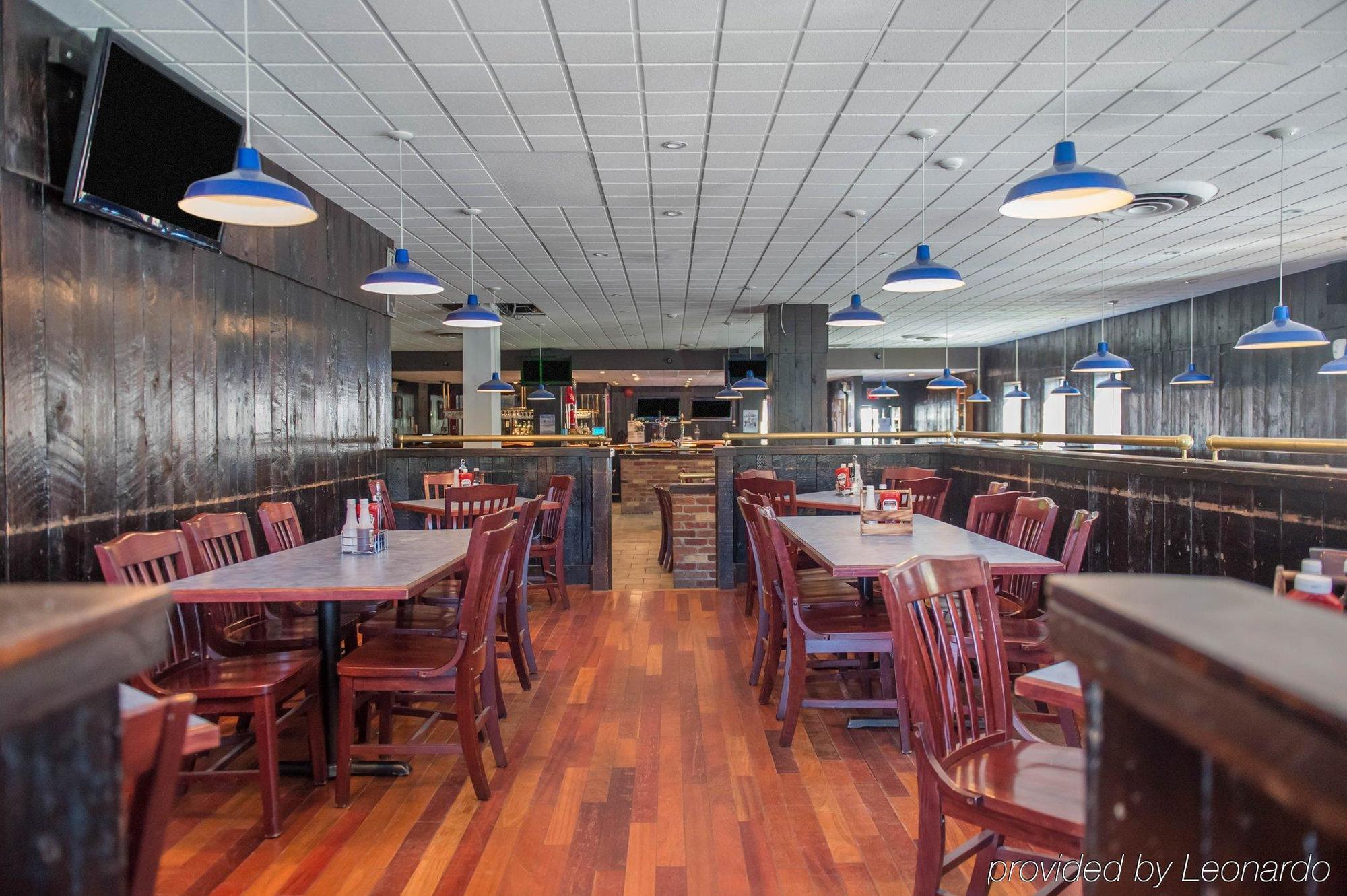 Econo Lodge Smiths Falls Esterno foto